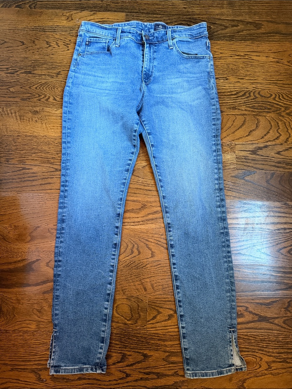 AG High Rise Skinny Ankle Jean Size 30